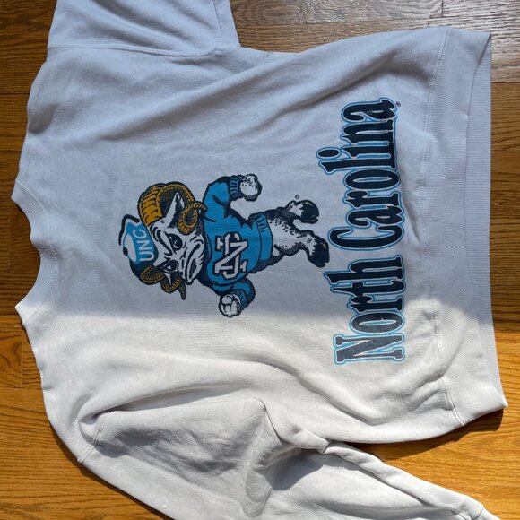Vintage UNC Sweater - Picture 1 of 5